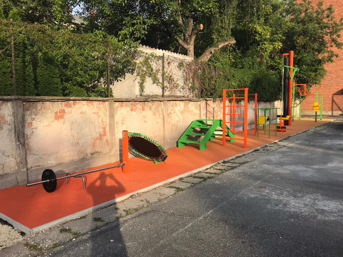 Győr, Baross iskola – ABS Fitness Park projektfotó, 4 felvétel