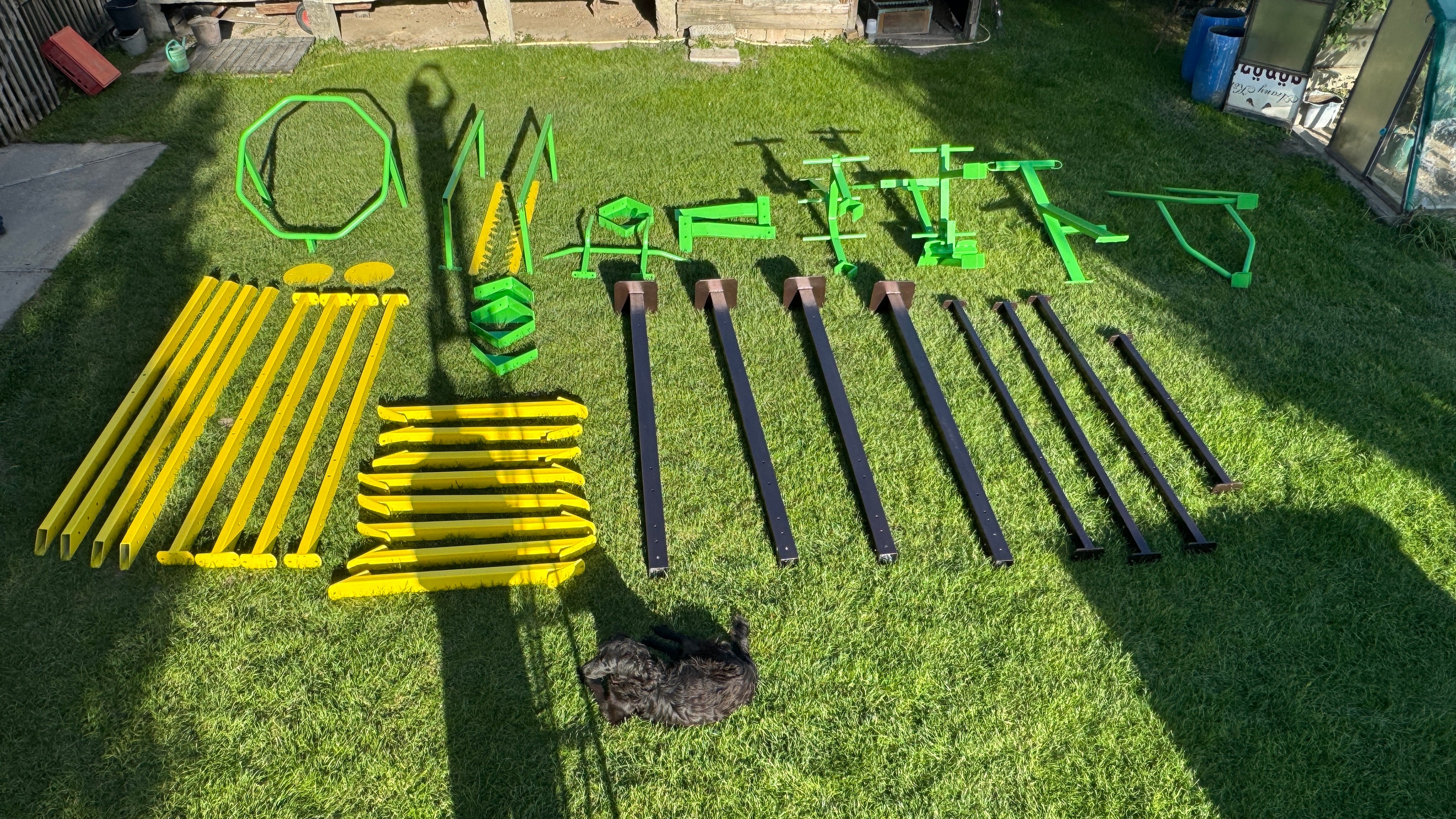 FitPark® 80 m² – Önállóan Megálló Komplett Kültéri Fitnesz Park 10 Eszközzel