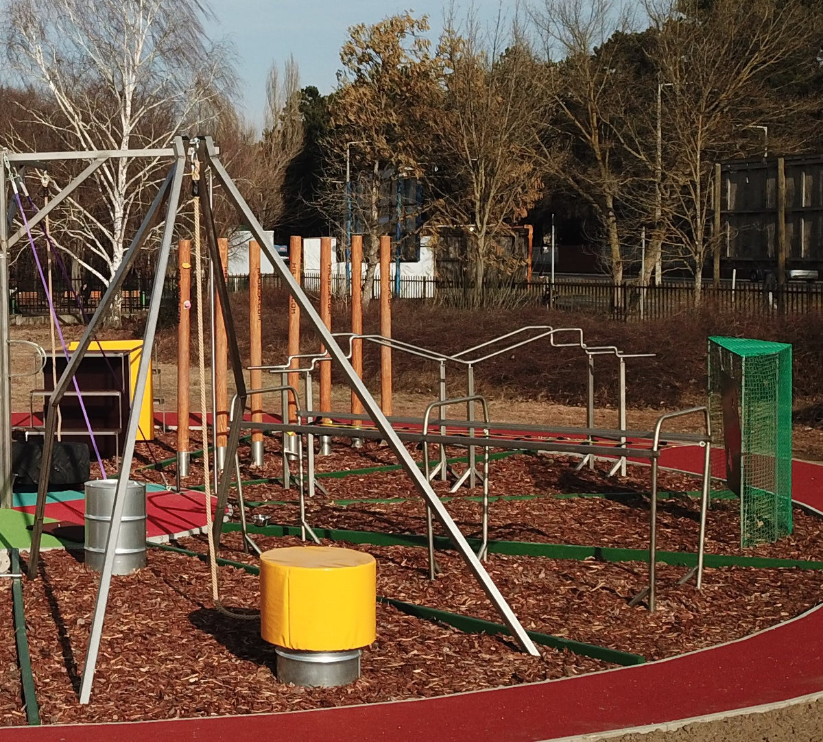 Győrújbarát Gyermektábor HajszaPark – átlendülő akadály